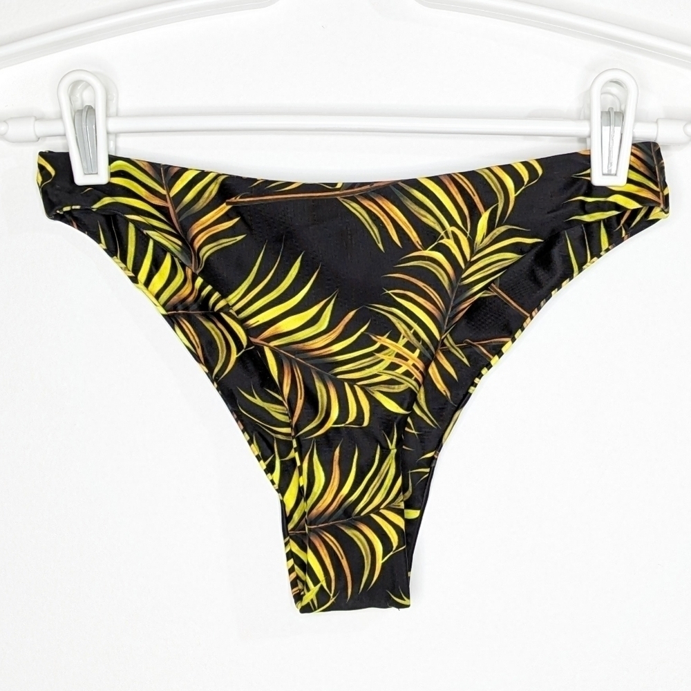 ✨3/$15 Kamoni black yellow palm leaf bikini bottom S